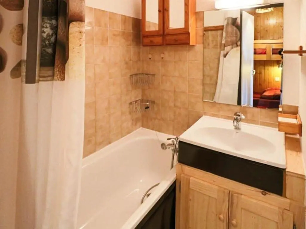 Appartement Montvalezan-La Rosière, 1 pièce, 6 personnes - FR-1-398-513