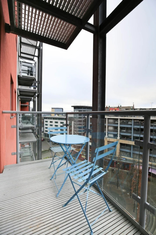 Fantastic 1 Bed Apartment Newcastle City