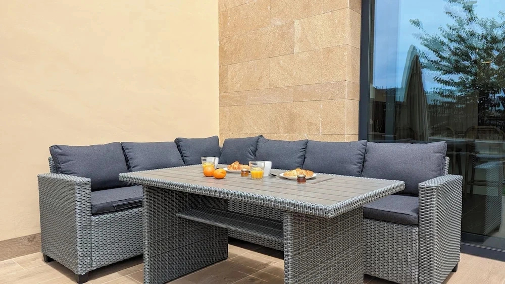 Aster Apartments