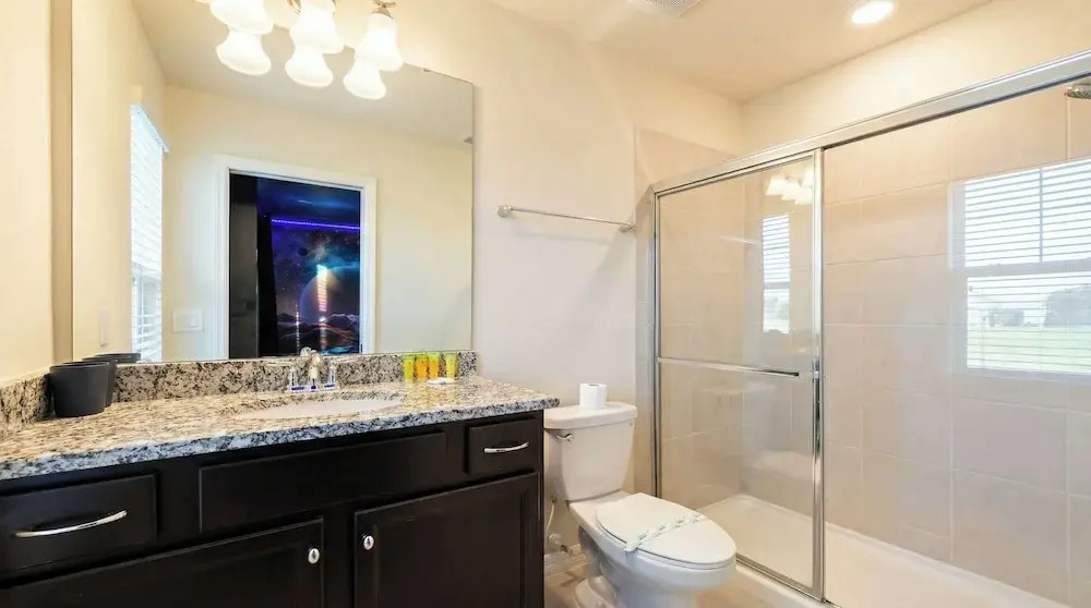 Spacious Home w/ Private Pool, Near Disney