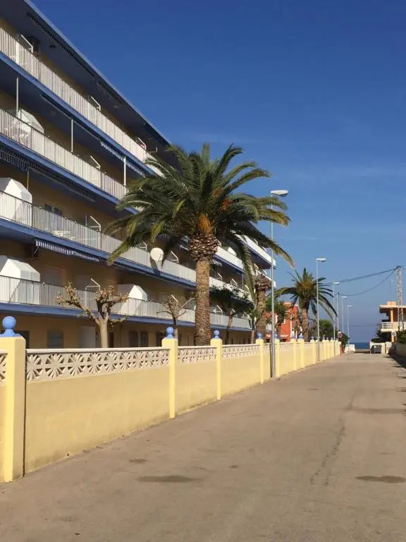 LAS PERLAS - 1º Linea