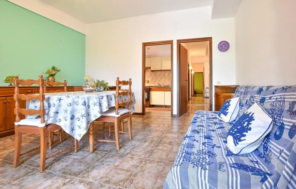 Beautiful Home in Alcamo With Wifi and 3 Bedrooms