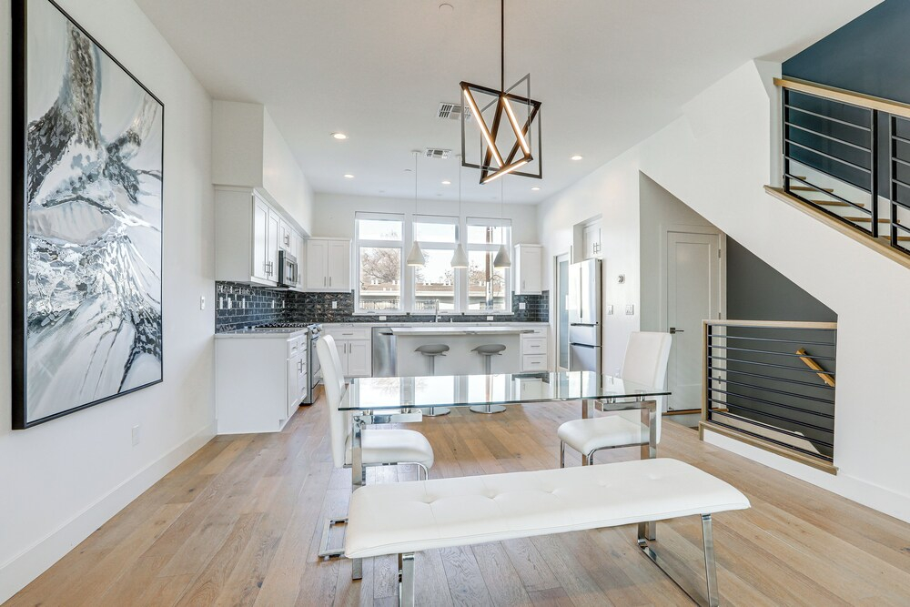 Walkable! Extended Stay 1 Mi to Dtwn Sacramento