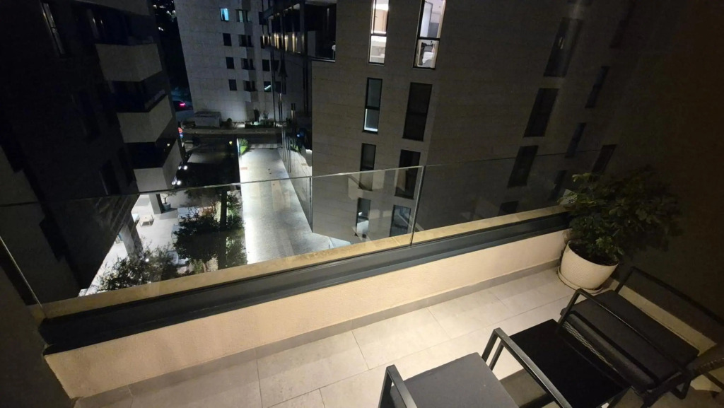 Golden Studio - private parking