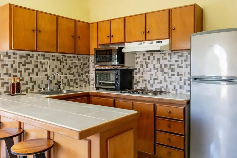 Top-Floor Condo with Sweeping Ocean, Mountain & Marina Views
