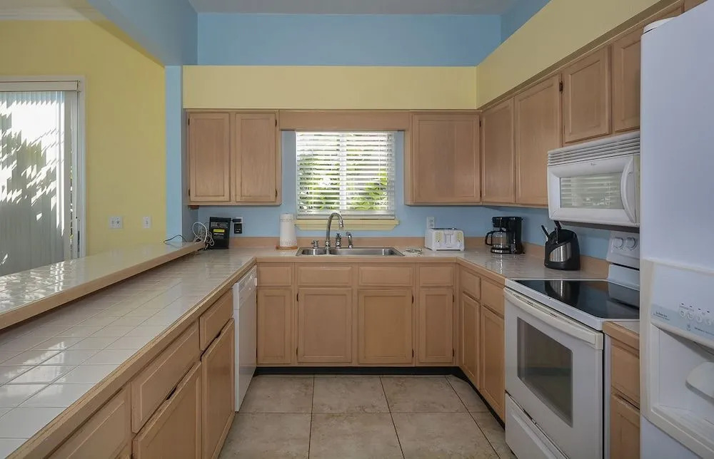6368S - Atlantic Avenue Home - 3Br Home