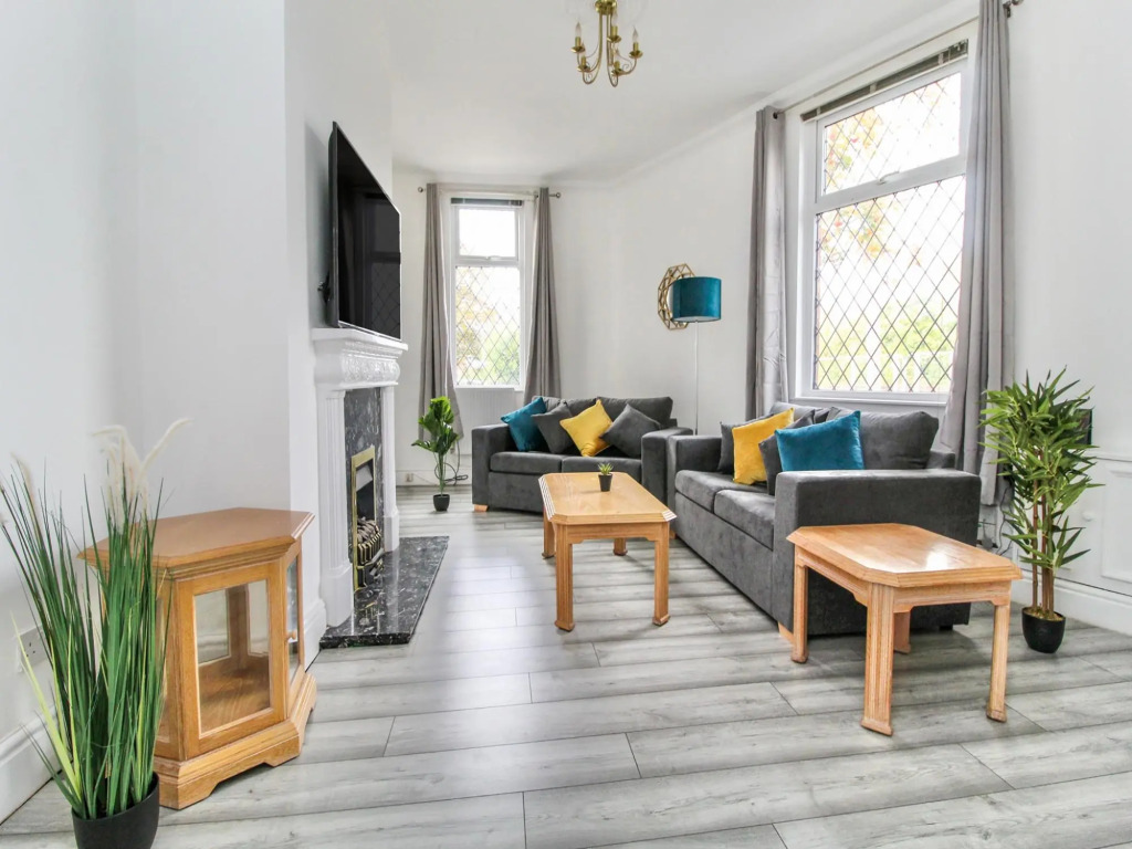 Merseyside Contractor Friendly Home