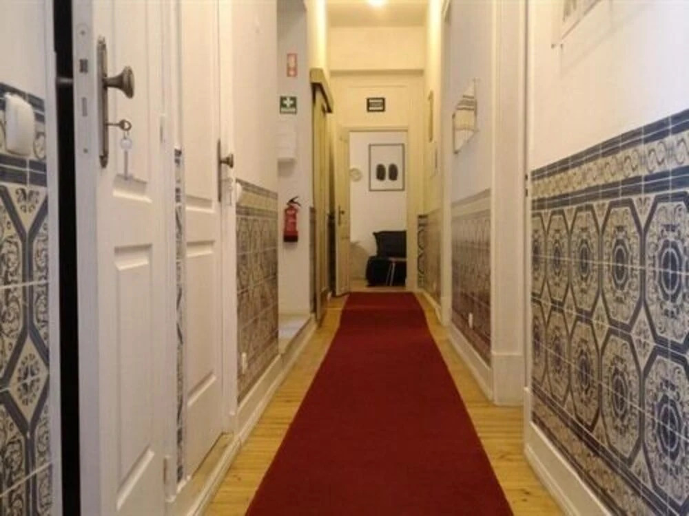 R & Freud Guest House