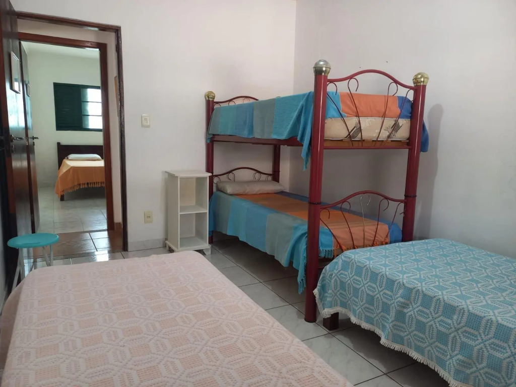 Linda casa c/churrasqueira na praia PerequêAçu 057