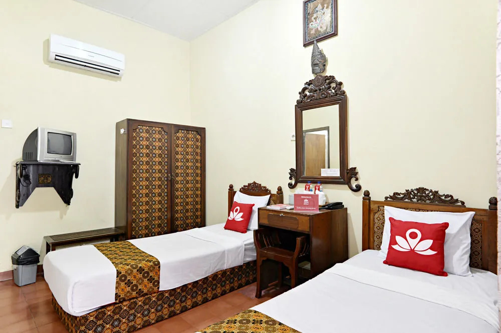 ZEN Rooms Pasar Kembang 1