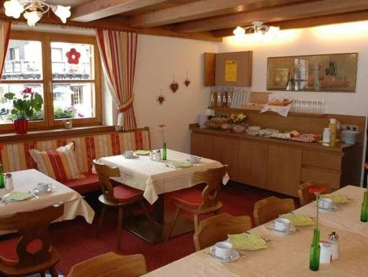 Pension Walserheim