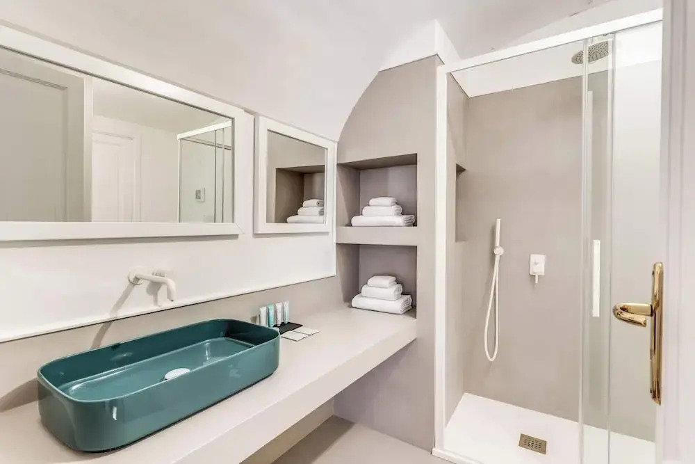 Giulia 3 Villa Apartment Shared Pool Sea Views