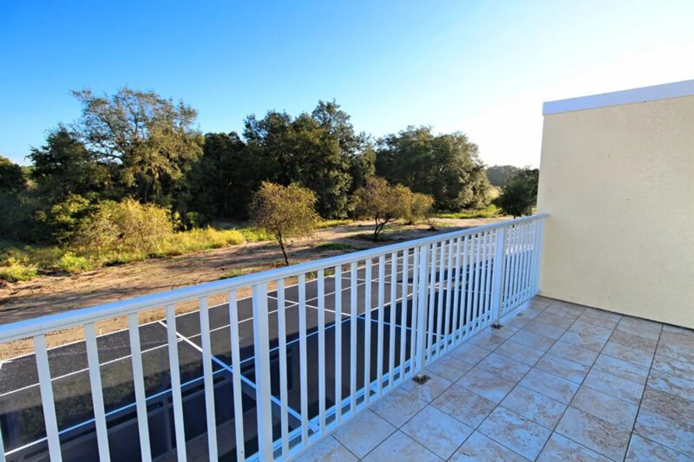 17413pa 3 Bedroom Townhouse