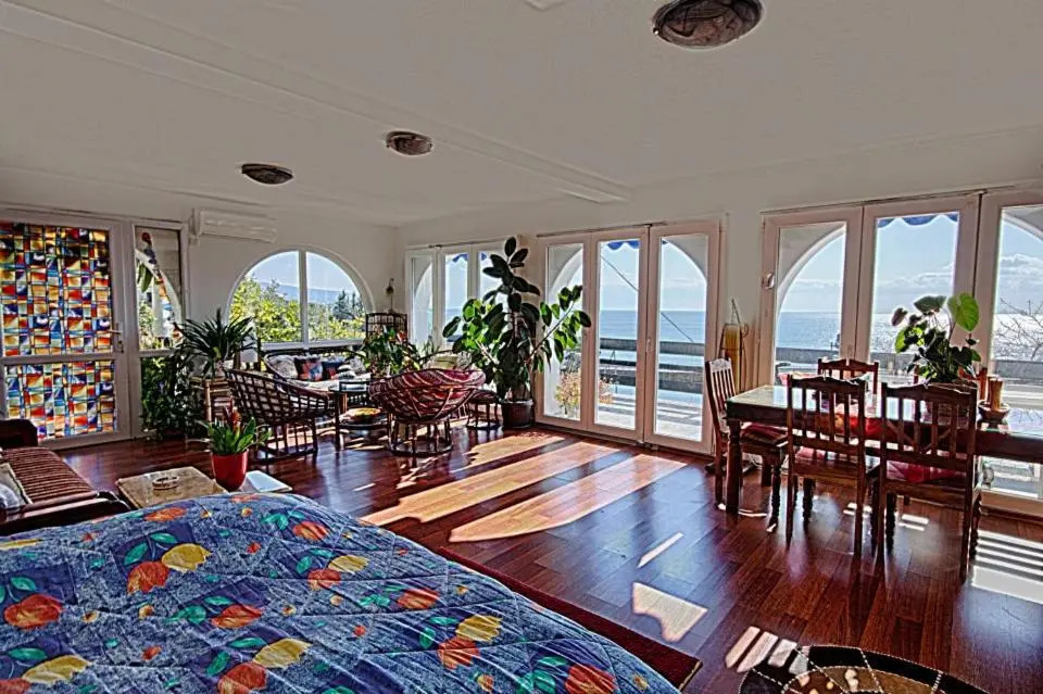 Villa Blue Dreams
