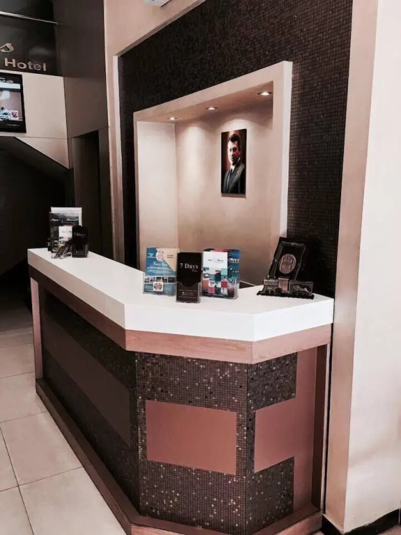 seven7days hotel