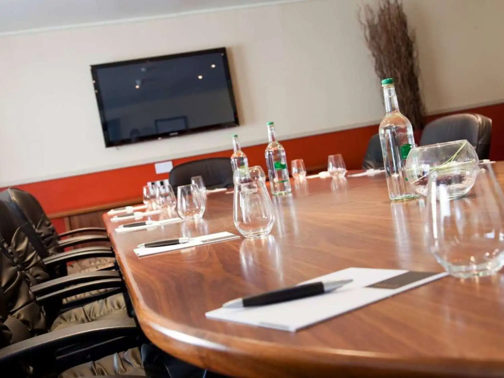 Gloucester Robinswood Hotel By Sunday
