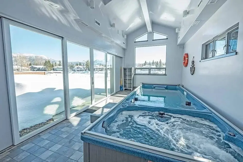 296 Beach Drive 7 Bedroom Home
