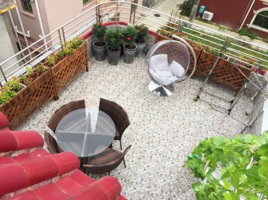 Hanshe Seaside Inn