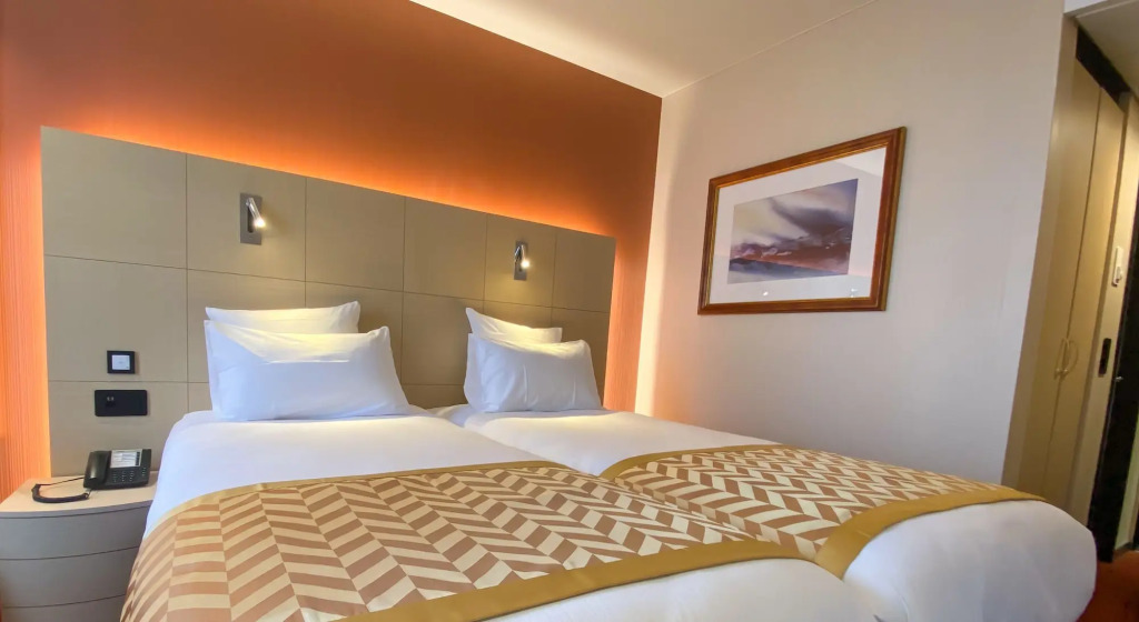 Nash Airport Hotel