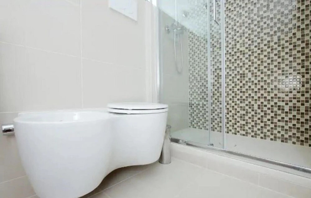 Vatican White Apartment - Vatican Cumfida