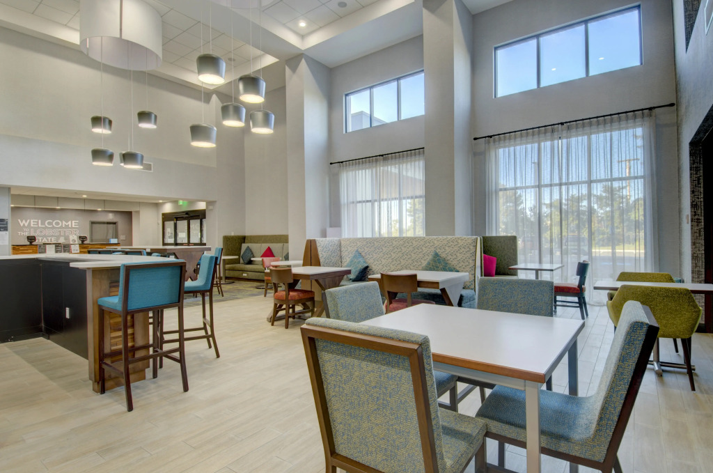 Hampton Inn & Suites Portland West