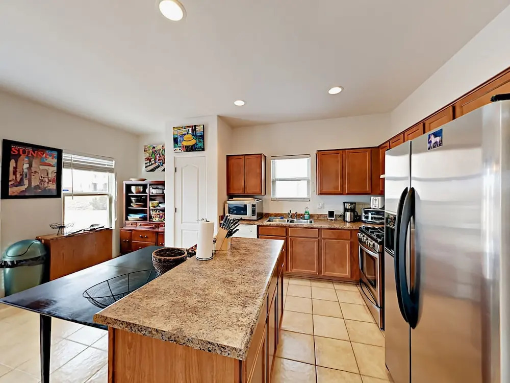 7031 Vuelta Vistoso Home 3 Bedrooms 3.5 Bathrooms Home
