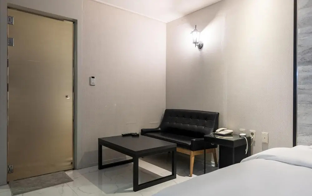Workers Hotel Ansan by Anook