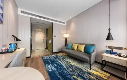 Echarm Hotel (Wuhan Jiefang Park Zhaojiatiao Subway Station)