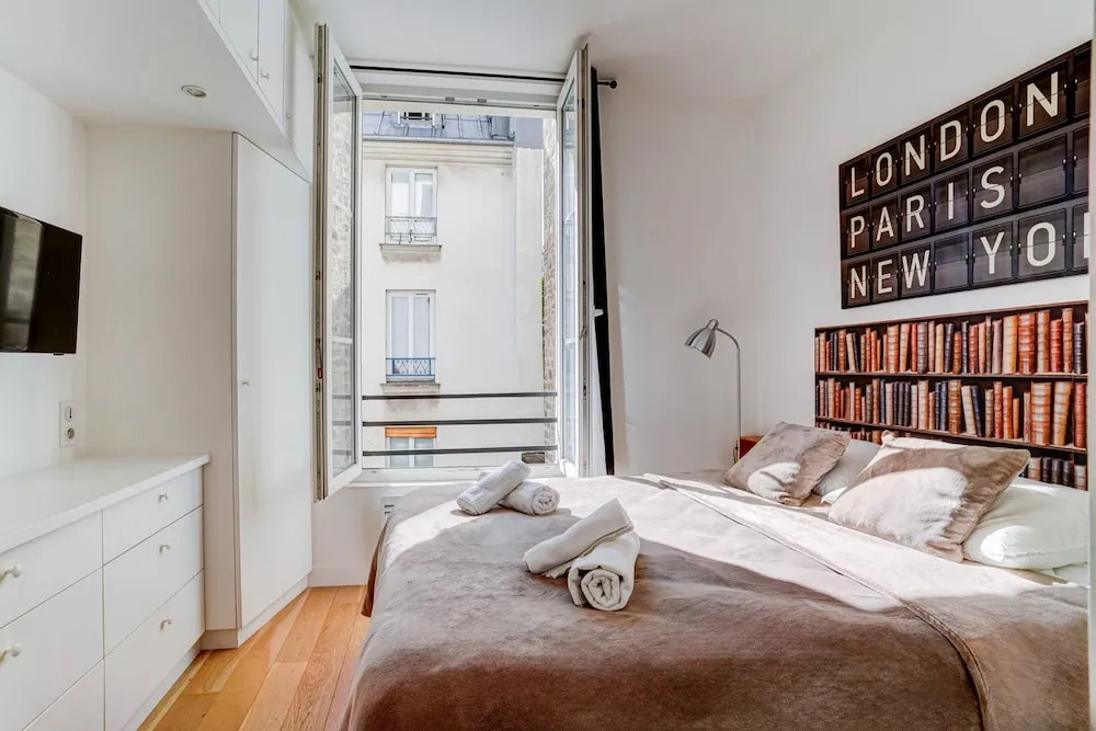 Aramis S Vres Modern 1 Bed Apt in Paris