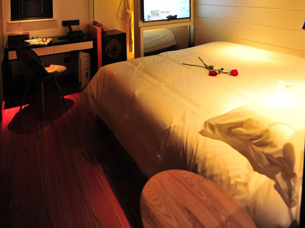 WISDOM Boutique Hotel