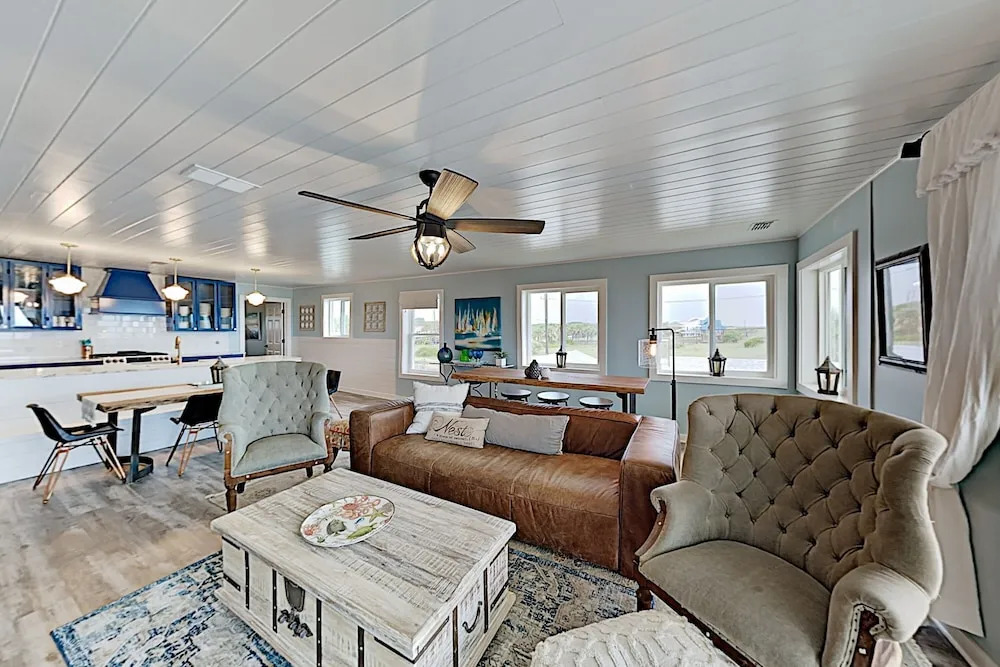 Beachfront W/ Gorgeous Atlantic Views 3 Bedroom Home