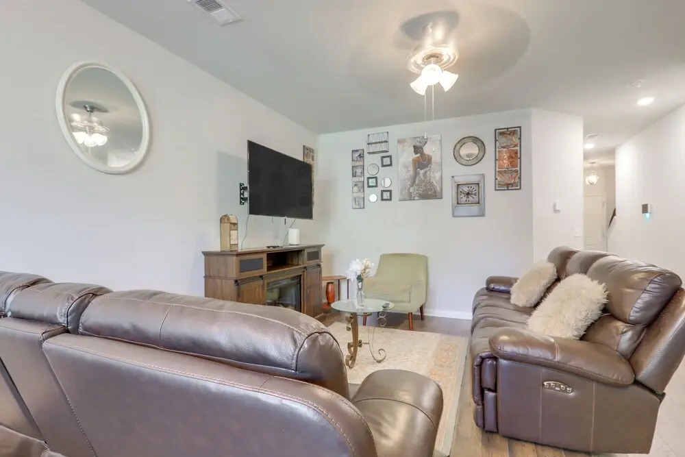 Pets Welcome! Family Townhome w/ Yard in Atlanta