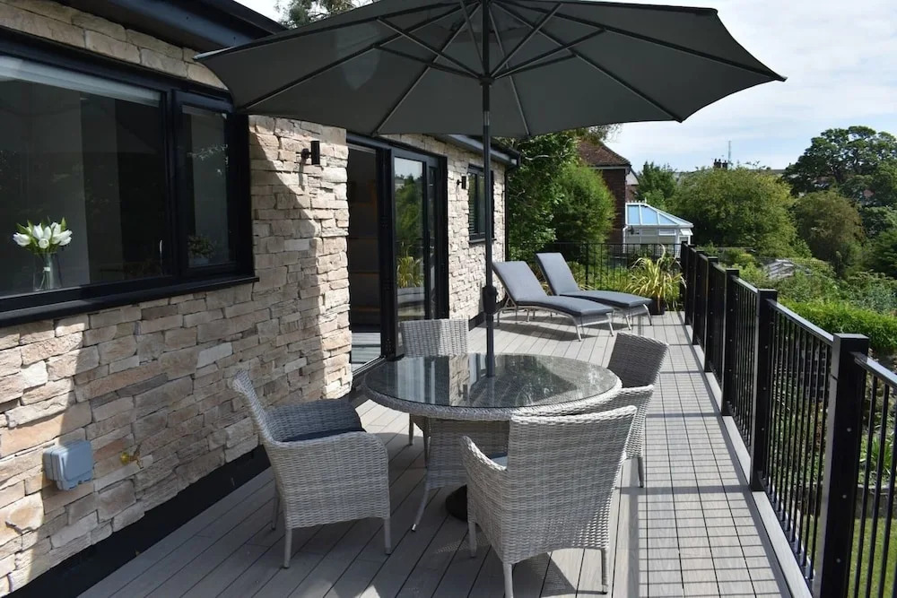The View, Charming 2-bed Apartment in Shaftesbury,