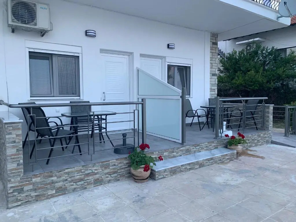 Skoulidis Family Apartments