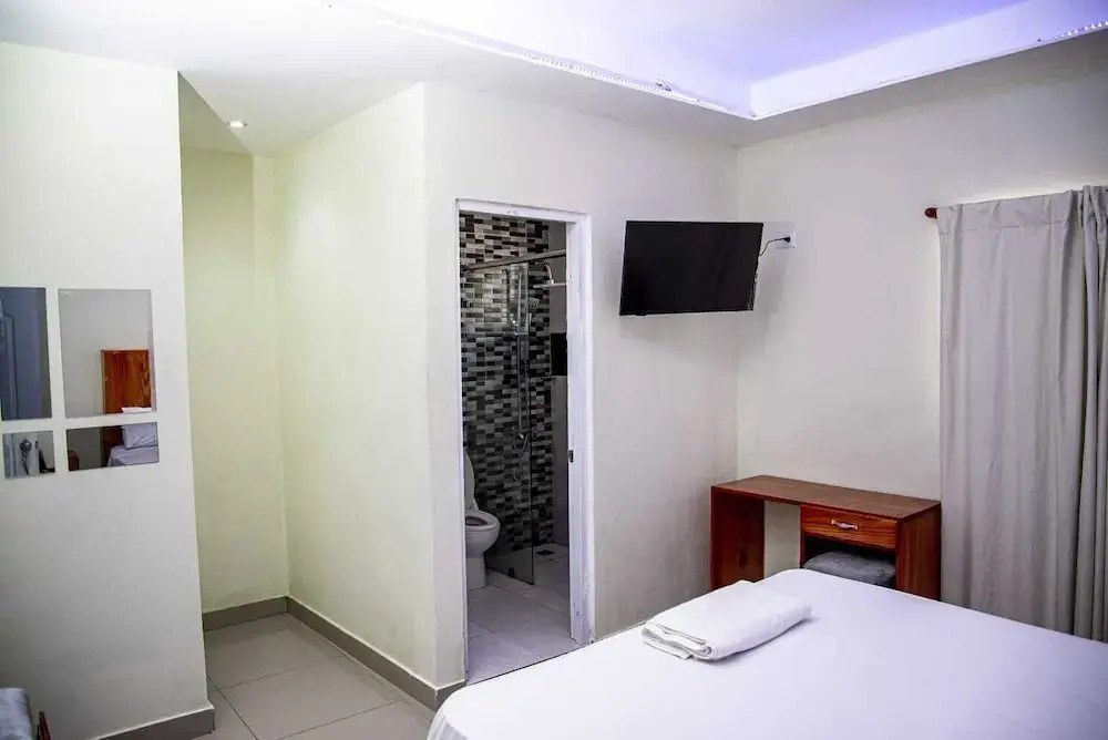 Hotel J&M