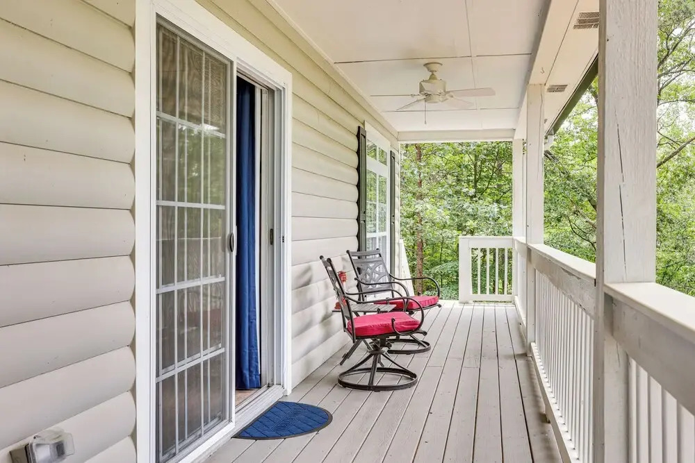 Ellijay Escape: Hike, Shop, Explore & More!