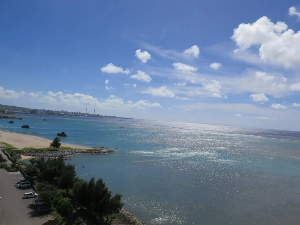 Beach Front Tower Mihama by DSH