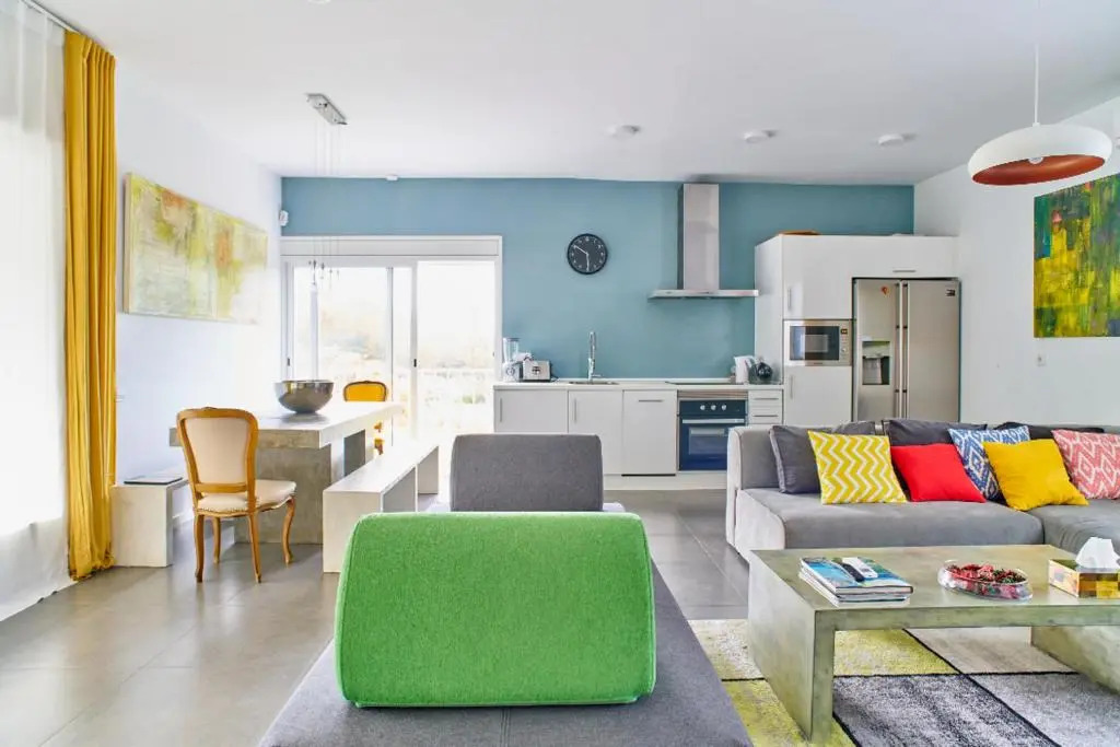 Jewel Home