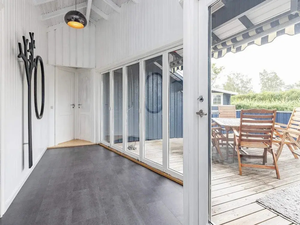 6 Person Holiday Home in Vaeggerlose