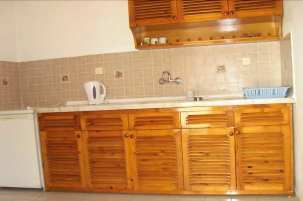 Tolan Apartments