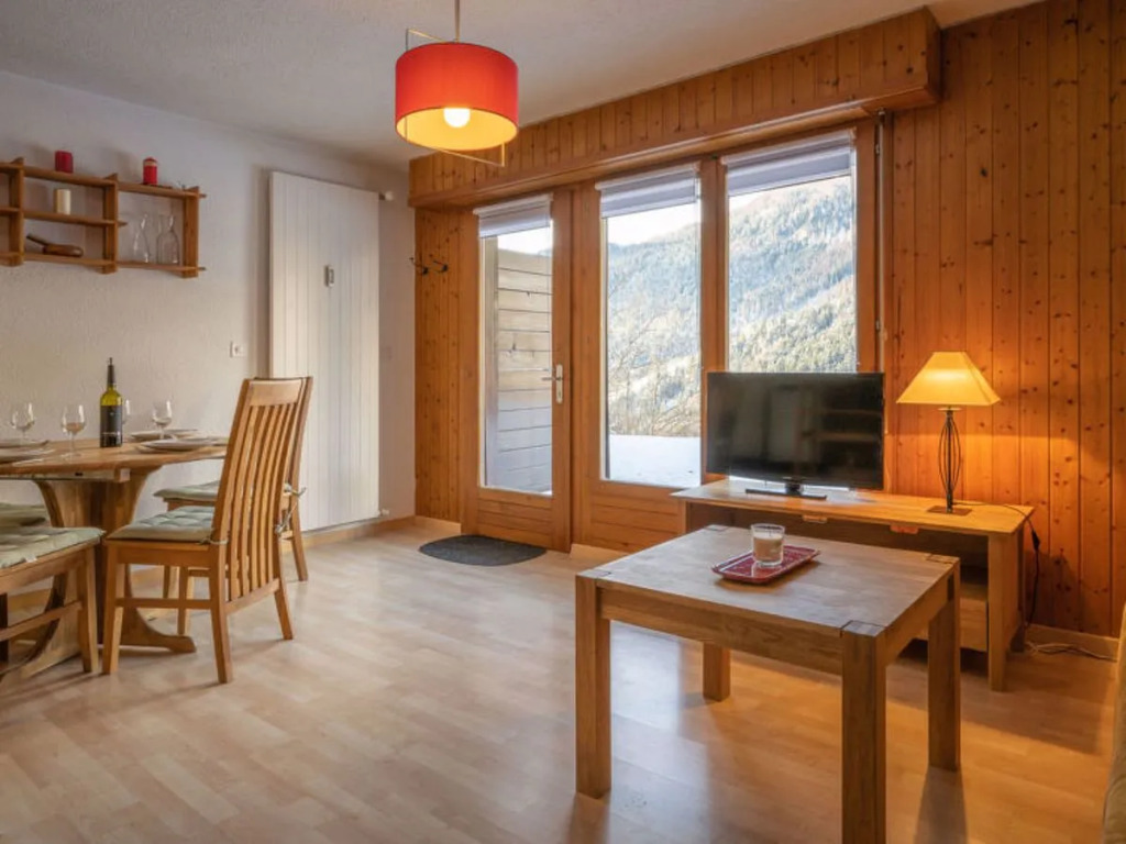 Apartment Jorasse C 20 by Interhome