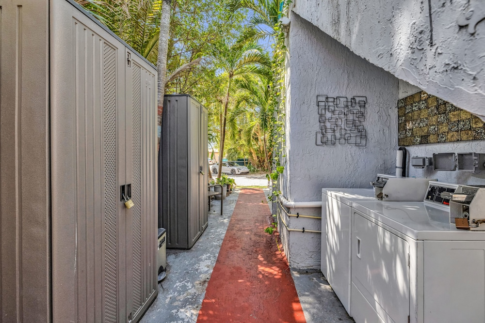 Garden Oasis Room near Wynwood
