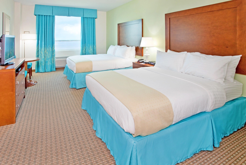 Holiday Inn Resort Pensacola Beach Gulf Front by IHG