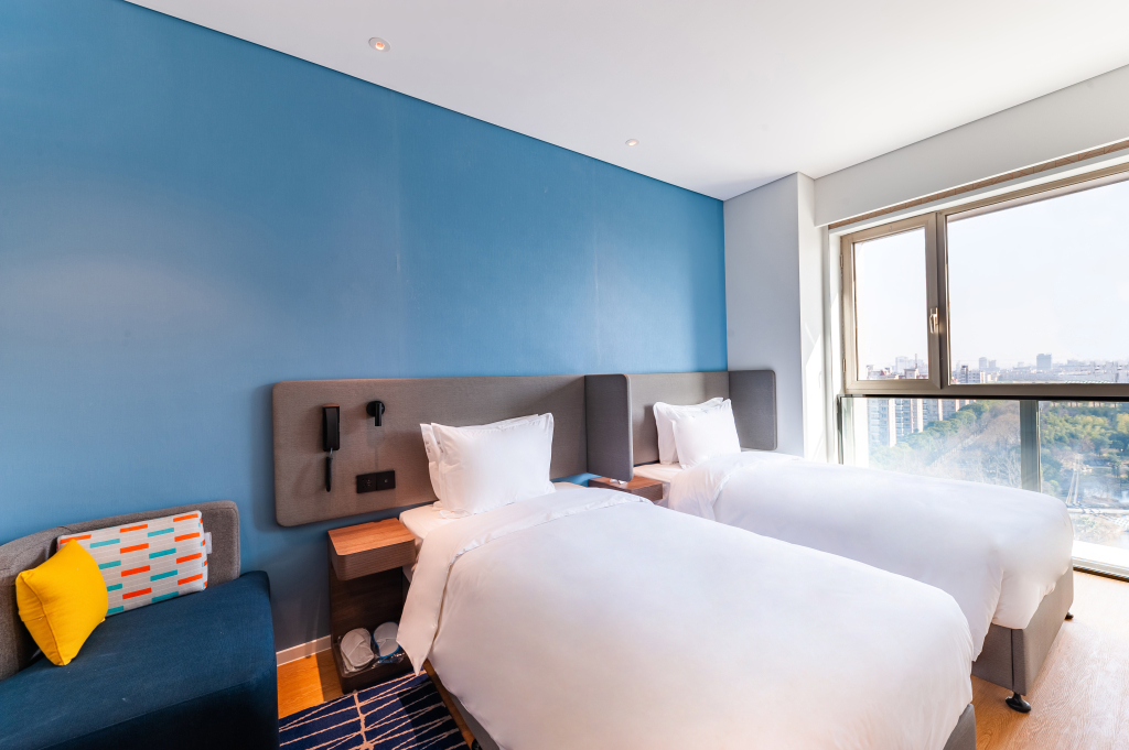 Holiday Inn Express Shanghai Baoyang by IHG