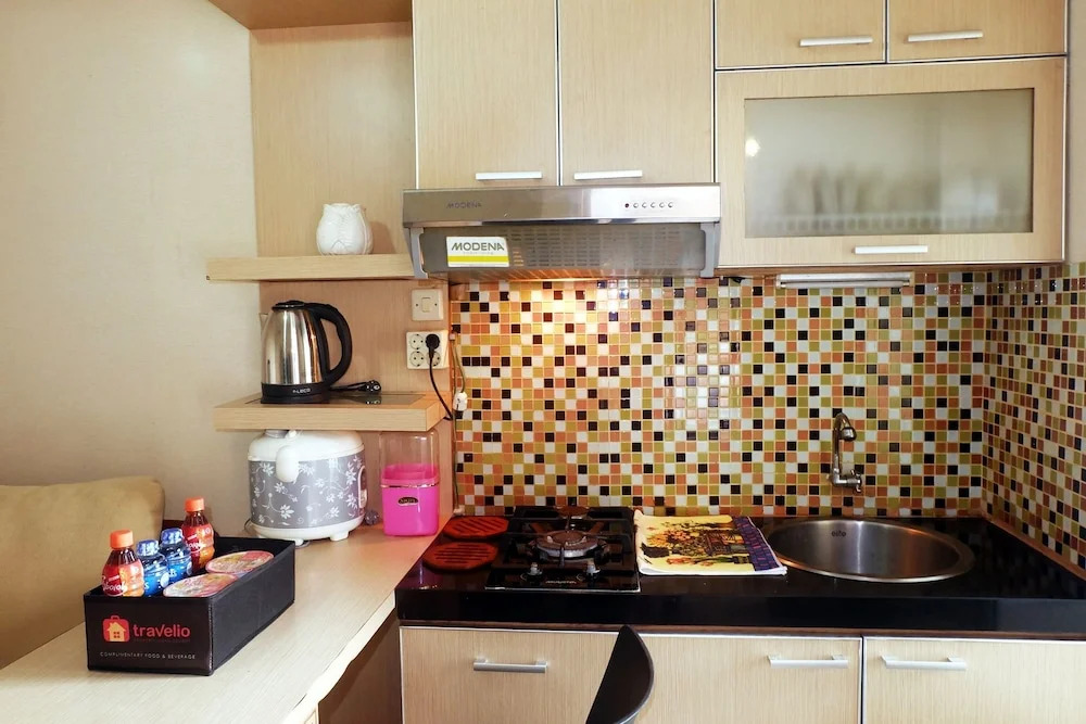 Kalibata Apartment with Sofa Bed Near Shopping Center