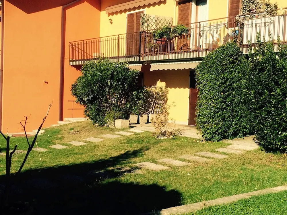 Apartment With one Bedroom in Pacengo, With Shared Pool, Furnished Terrace and Wifi - Near the Beach