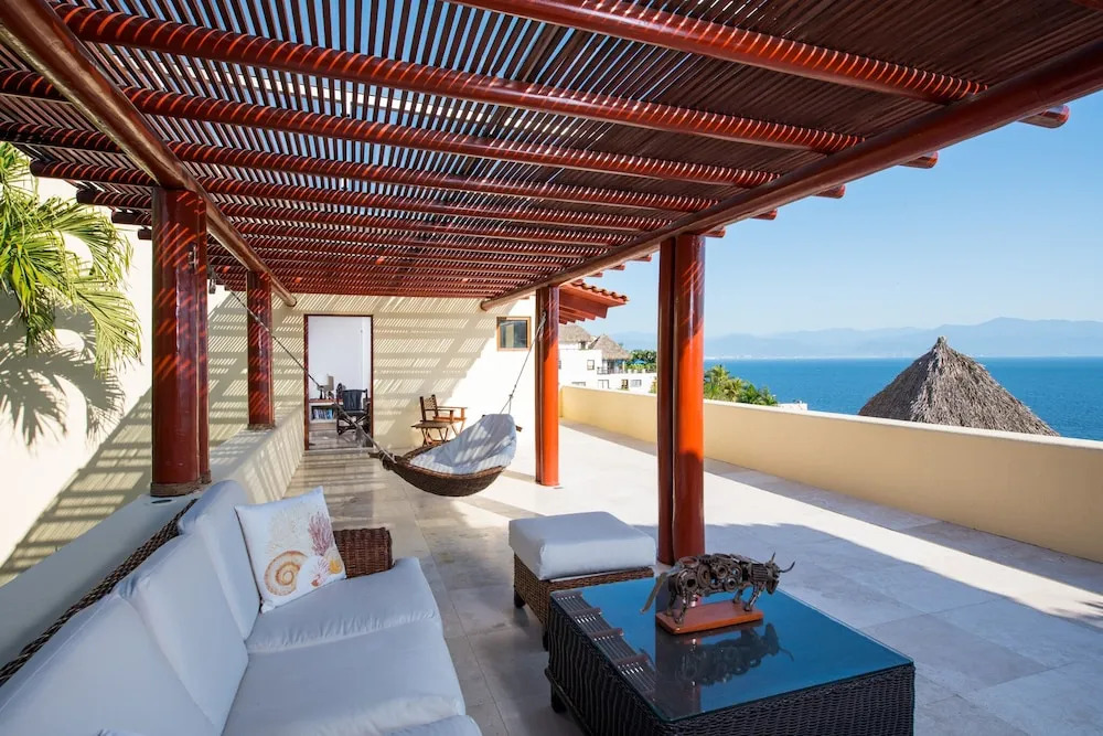 Casa Larimar