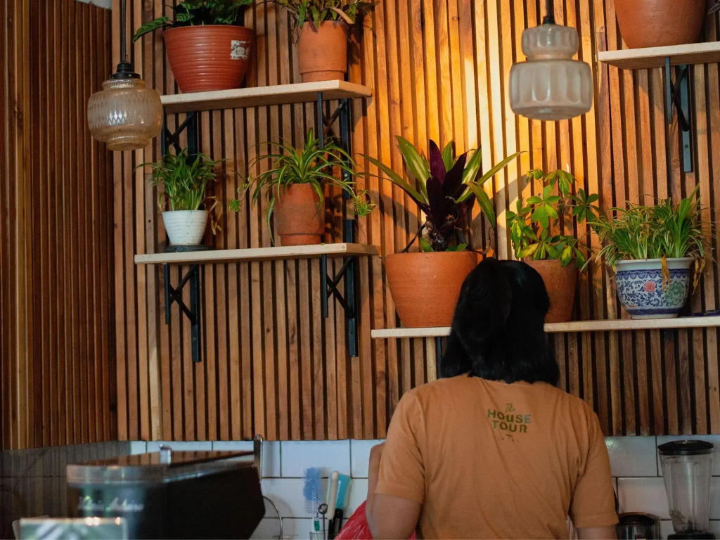 The House Tour Hotel with The Potting Shed