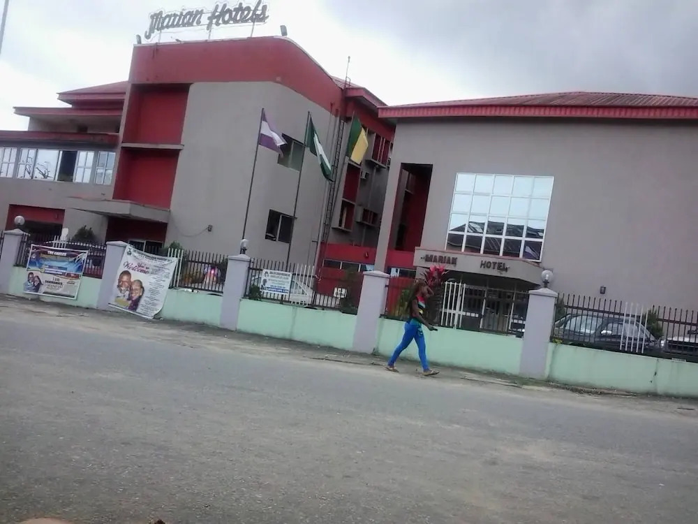 Marian Hotels