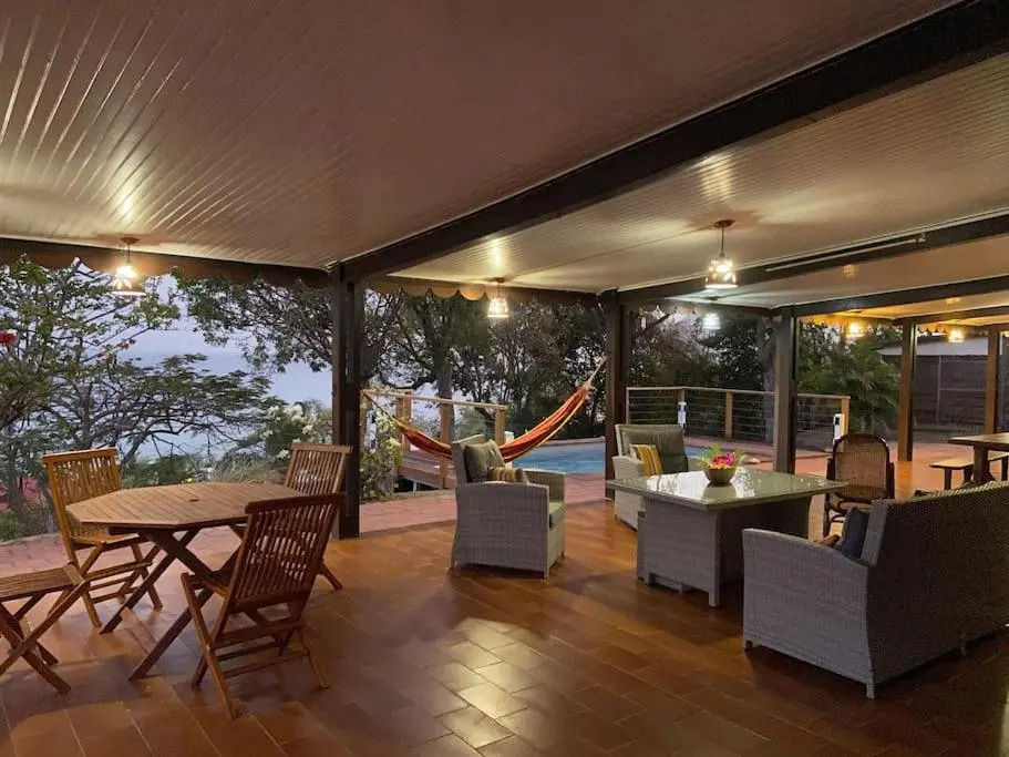 Le Caillou *** Belle Villa, 4 Chambres, Piscine, Vue Mer ***